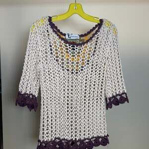 Moon Drops Floral Daisy Crochet Top